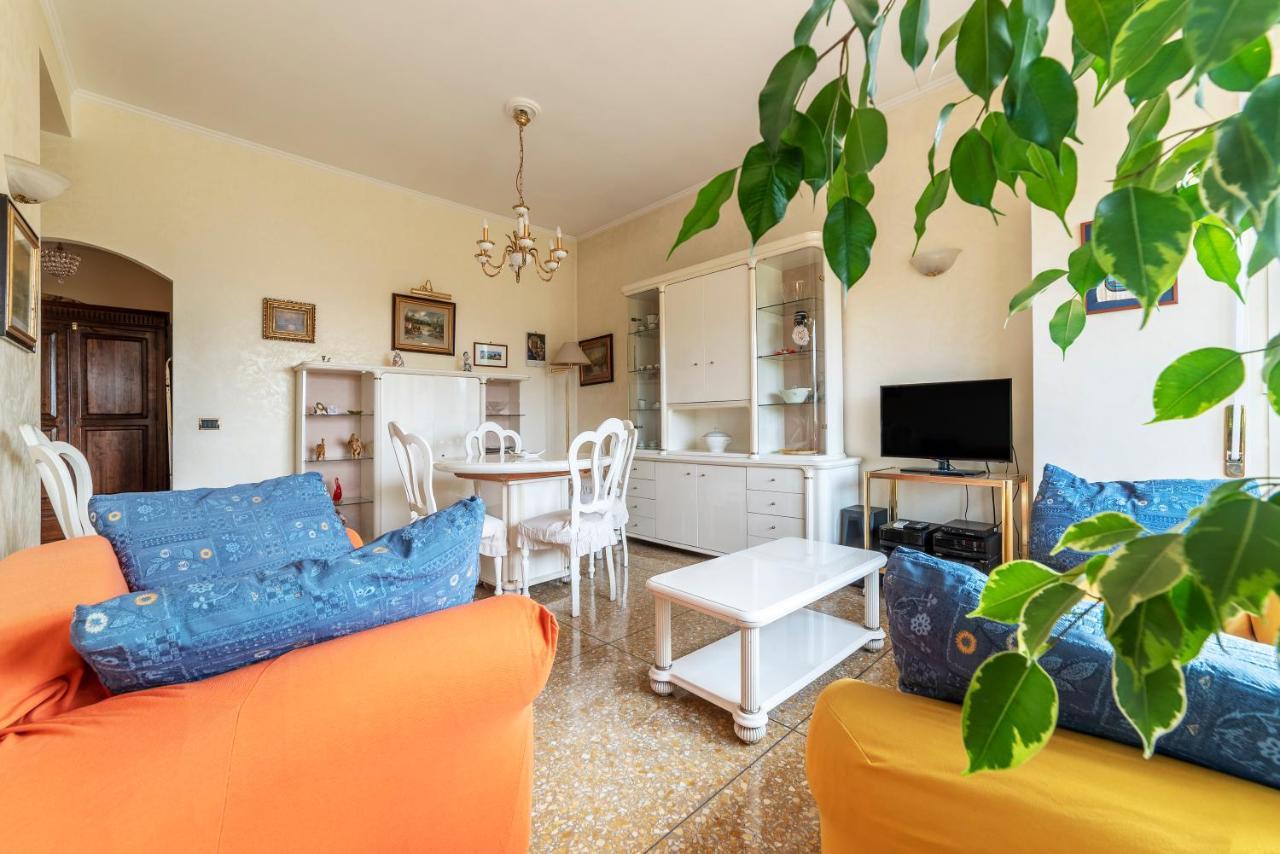 Monteverde Roomy Apartment Sun And Flowers Рим Экстерьер фото